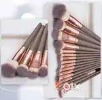 Makeup artist