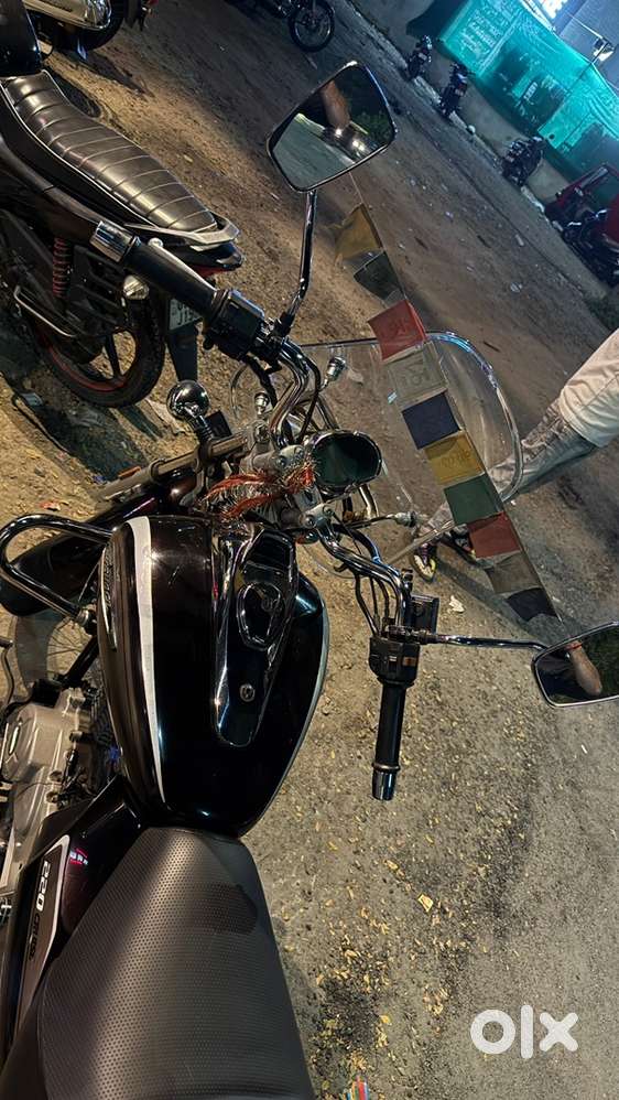 Bajaj Avenger 220 Cruise - Oct 2021 model with Zero Dep Insurance