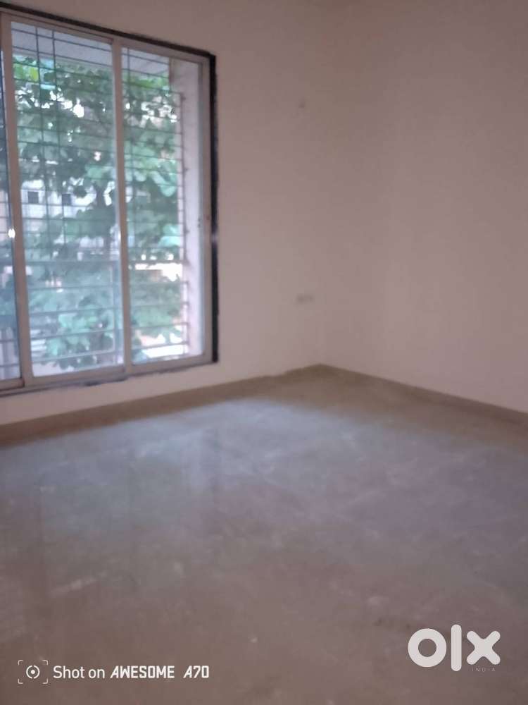 2bhk spacious flat available for rent in prime location near by market