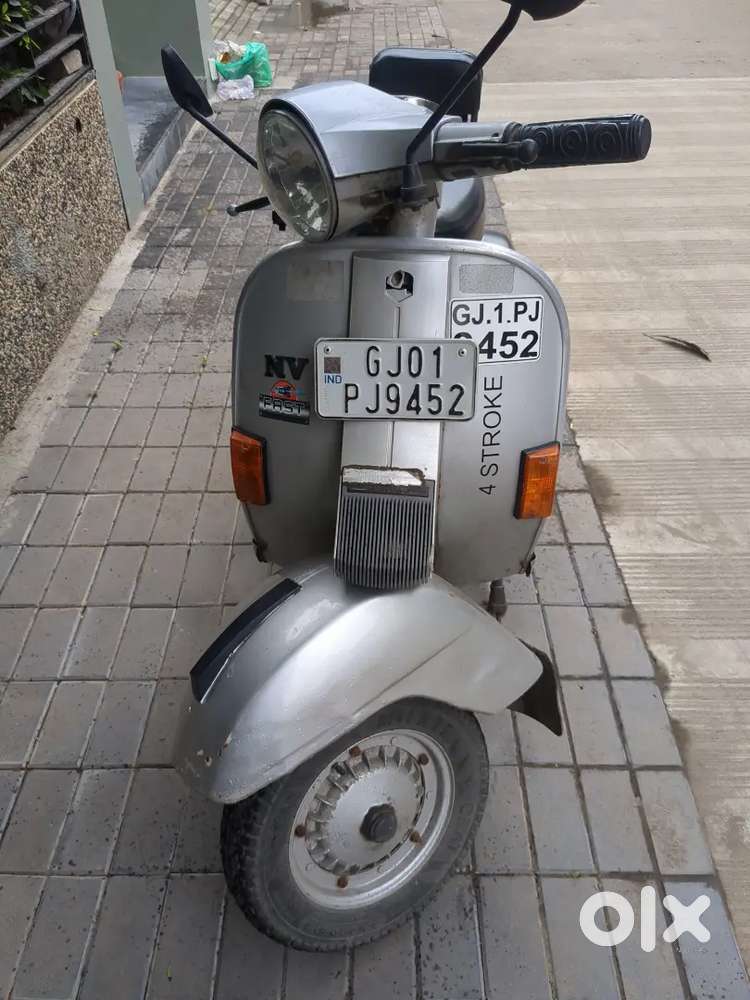 LML VESPA 150 CC SCOOTER IN GOOD RUNNING CONDITION