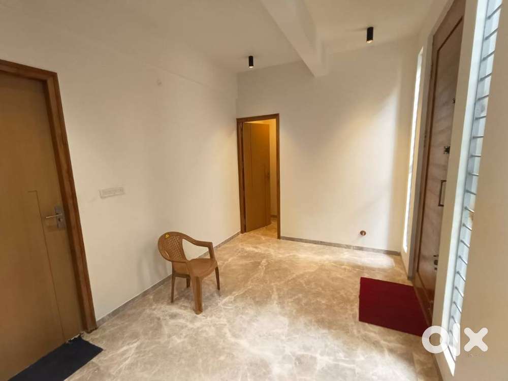 Beautiful 3BHK Duplex House for LEASE in HSR Layout US907