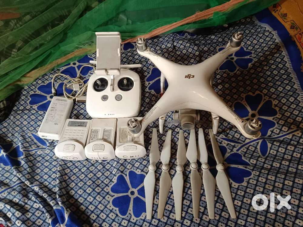 DJI  Phantom 4 pro