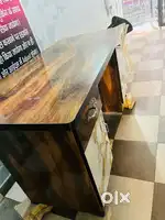 Shop counter