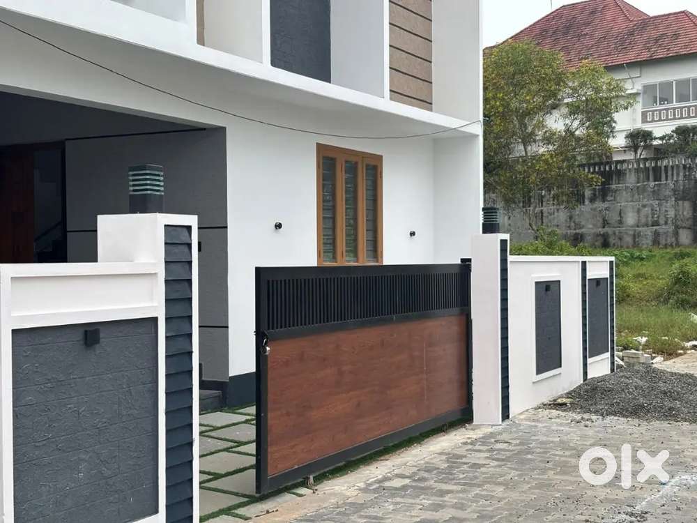 3+study Villa near Infopark and Thevakkal