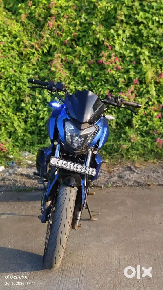 Bajaj DOMINAR 400 cc wants to sell Show condition smooth running