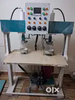 Paper plate manufacturing machine