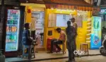 Sale person
