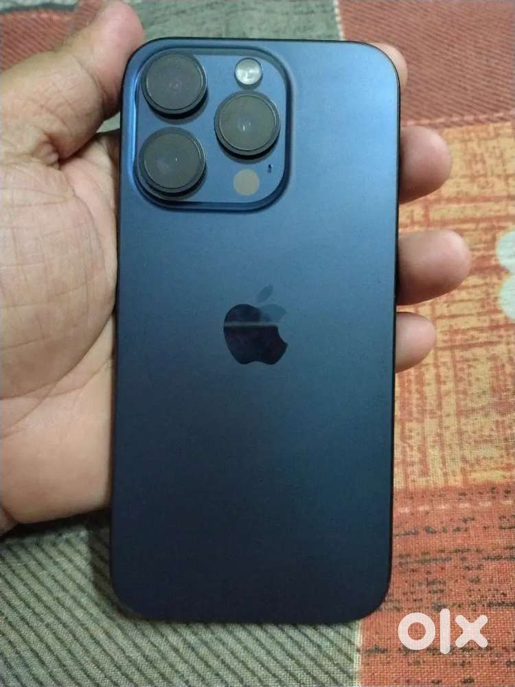 iPhone 15 pro 128gb only bill available battery health 87%