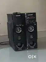 Movie stars speakers and inbuilt boofers
