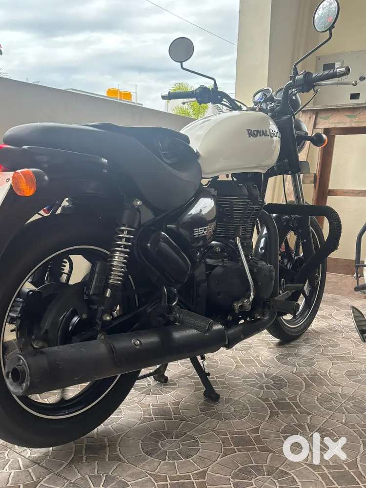 Royal Enfield Thunderbird 350X - Excellent Condition - Only 17,000 km