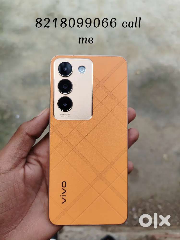 Vivo y200e RAM 8/128 phone me koi kami nhi hai a 1 condition hai