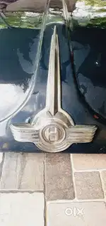 Hindustan Ambassador Land master 1959 original banet