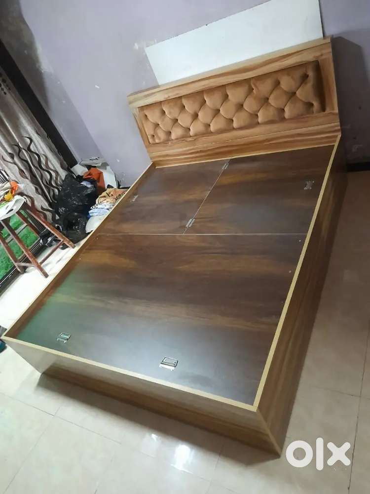 Awesome Looking double bed with storage