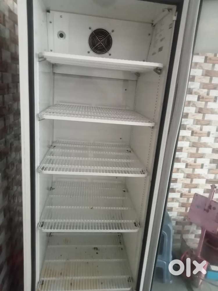 Rockwell Glass Door fridge