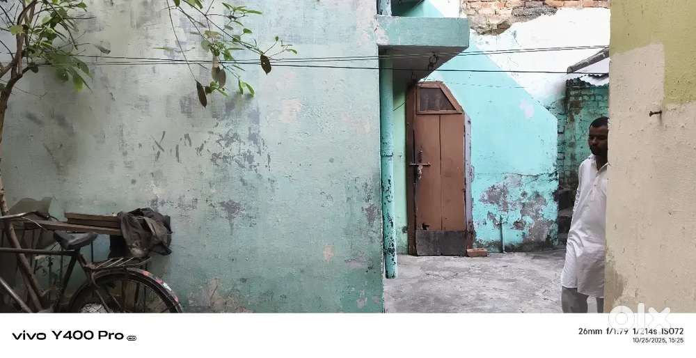 122 Gaj East Facing Pakka House for Sale in Sufi Tola Bareilly