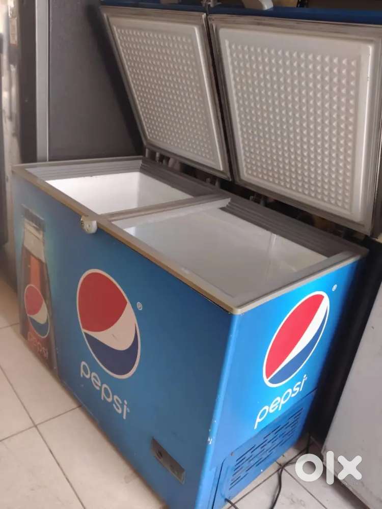Deep freez good condition at low price