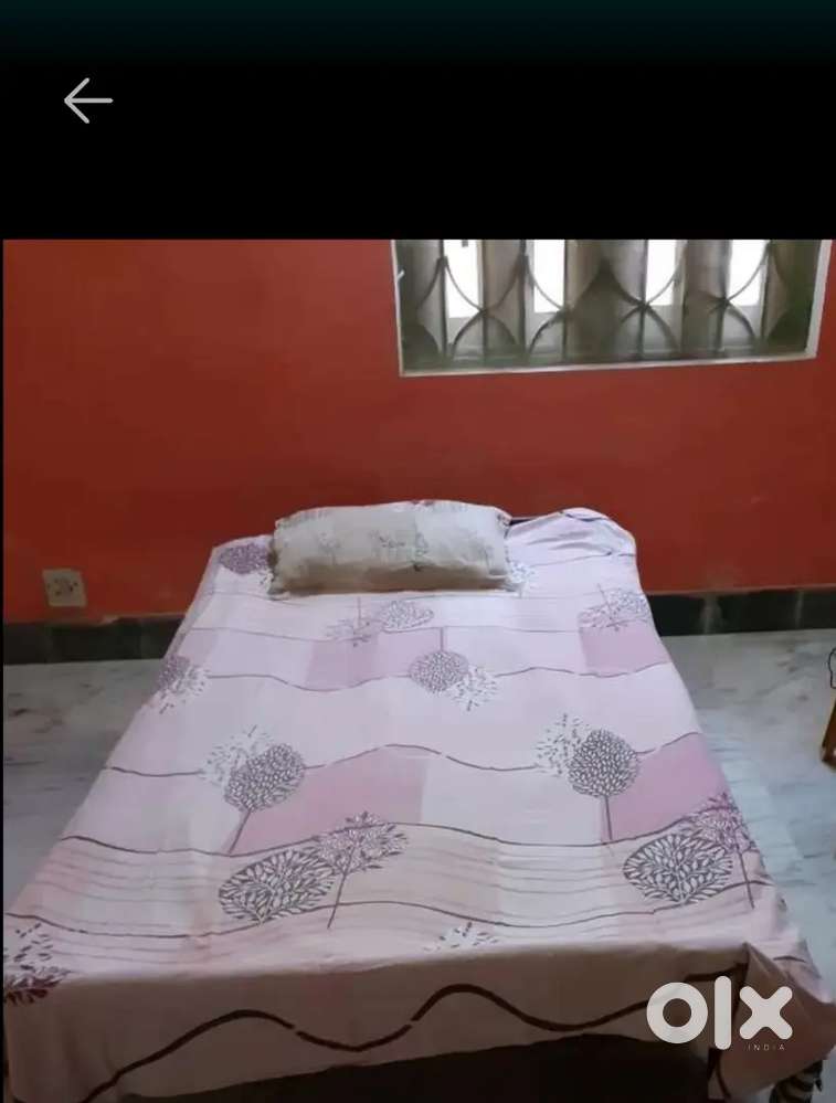 Single bed on rent with inverter line share kitchen