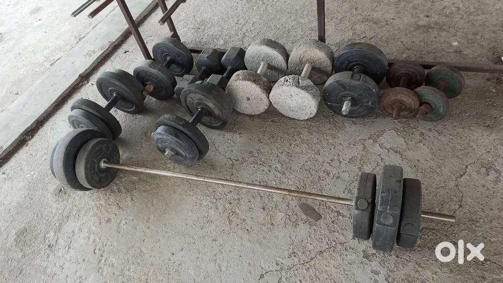 Home gym dumbless