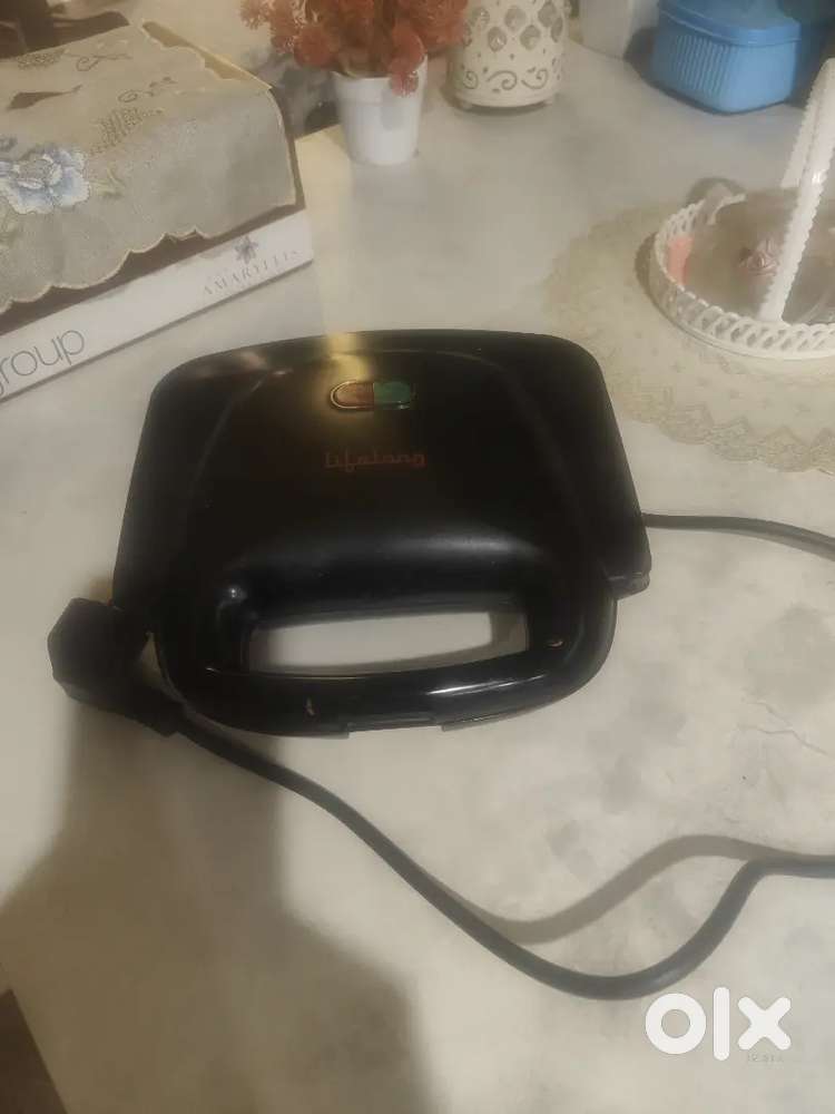 Lifelong sandwich toaster