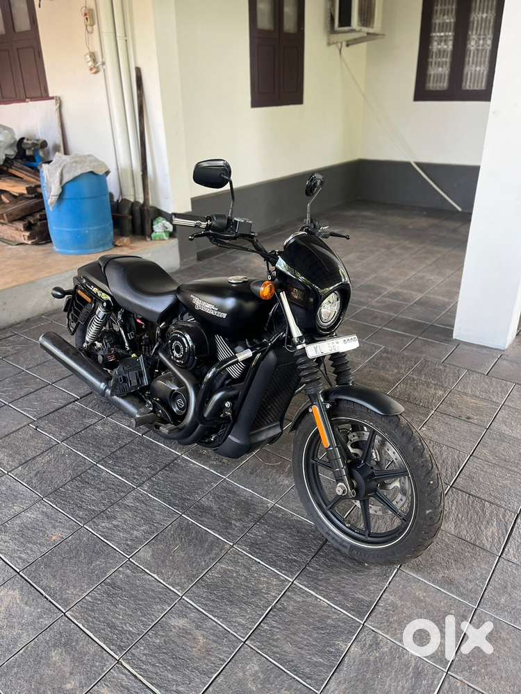 Harley davidson street750