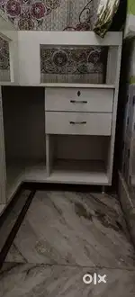 Mobile shop counter