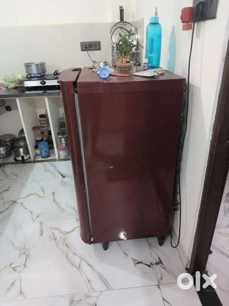 Fridge in excellent condition