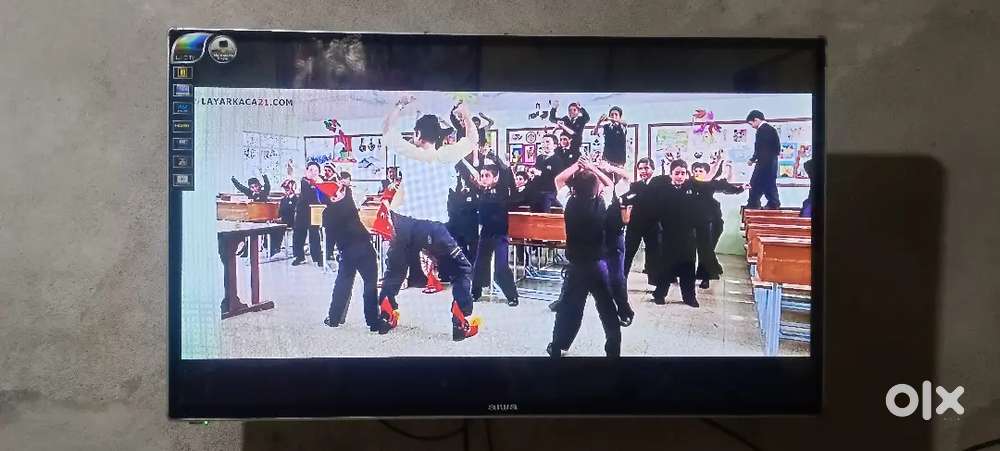 Aiwa 32''  best LED tv working condition