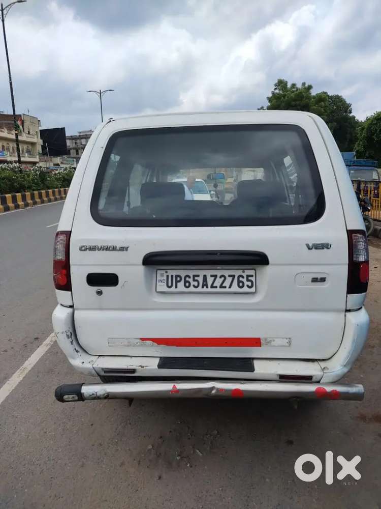 Chevrolet Tavera 2011 Diesel 190000 Km Driven , 10 seater car