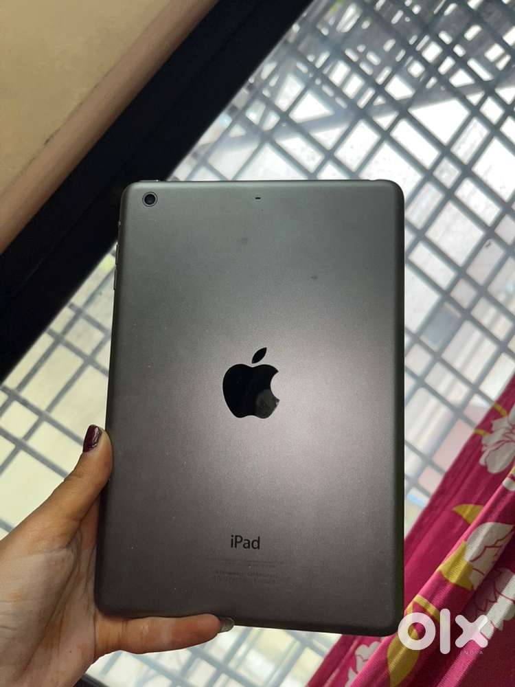 Ipad Mini 2 - Compact, Reliable &Smooth Performer