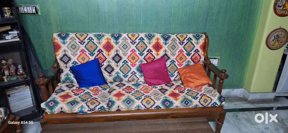 3+1+1 Wooden Sofa With Solid Wood Centre Table