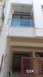 02 BHK Seprate Floor For Small Vegiterian Family