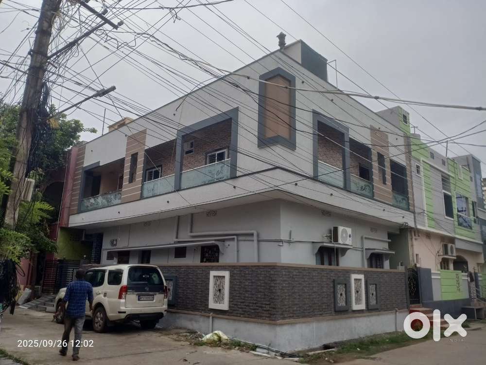 Luxury house with G+1