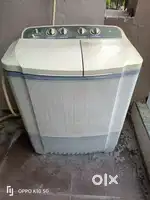Super working condition LG  semi automatic washing machine available