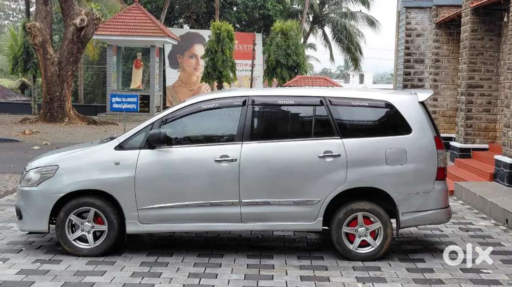 hotel car, customer pickup and drop