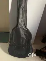 Guitar 32b