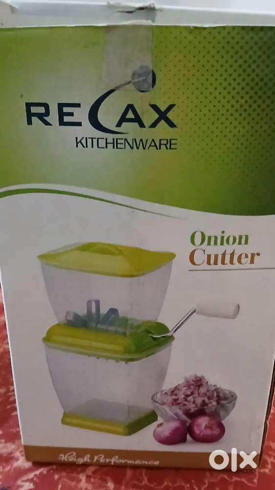 Onion cutter