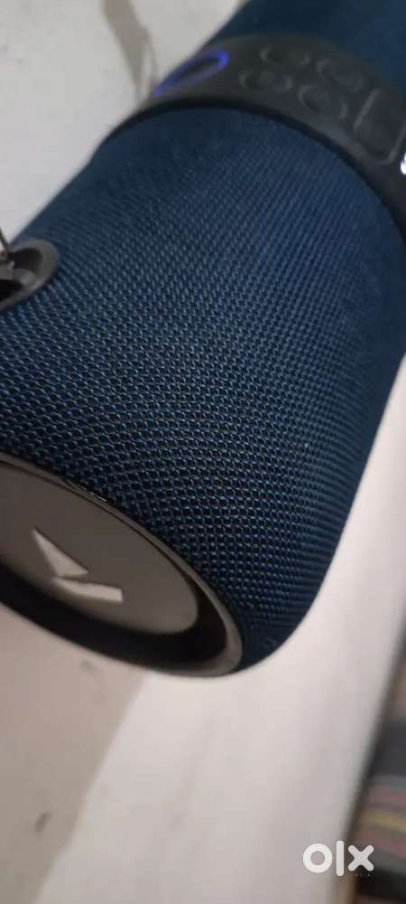 Boat stone 1200 for sale / Wireless speaker super Bass