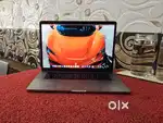 Apple Macbook Pro i7/16/256gb/3.5Gb Graphics  15inch Retina Touchbar