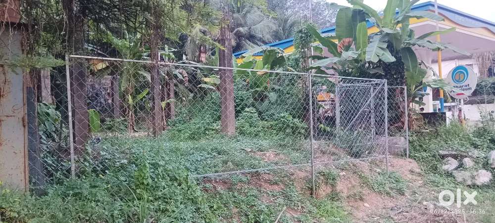 Plot for sale in Thoovayur Jn, kadambanadu. NH side -3 cent