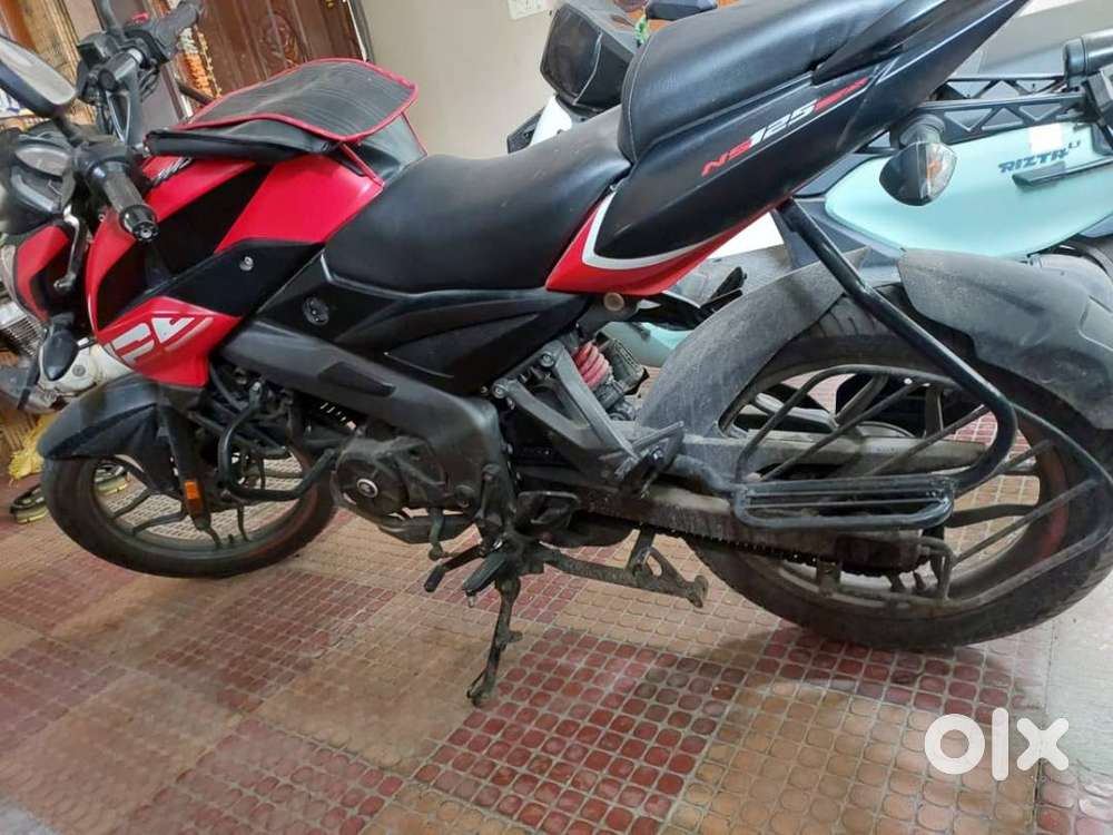 PULSAR NS 125 2023 MODEL 6500KM 1st OWNER TAMBARAM