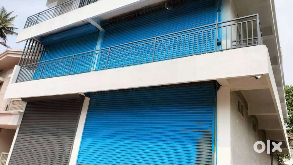 Commercial space for rent on ground floor