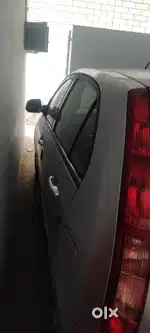 Tata Indica Vista aura SAFIRE 2009 model