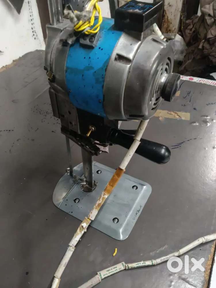 8 inches Febric cutting machine in good running condition