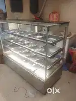 5 feet bekery show case with 15 steel trays and heater