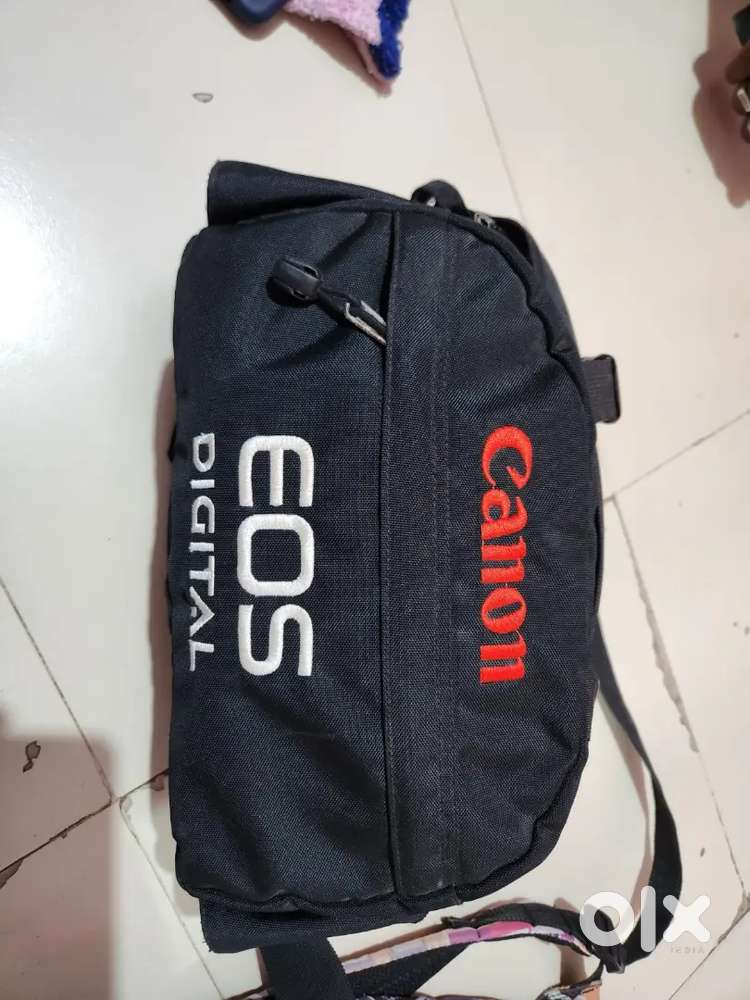 CANON EOS 500D DSLR Camera