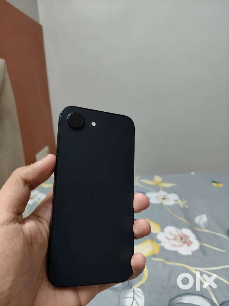 iPhone 16e 128gb