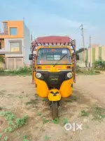 BAJAJ MAXIMA CARGO CL