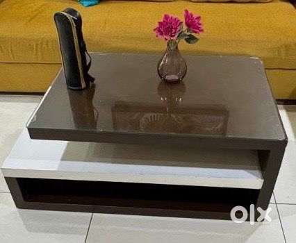Central / coffee table for sale