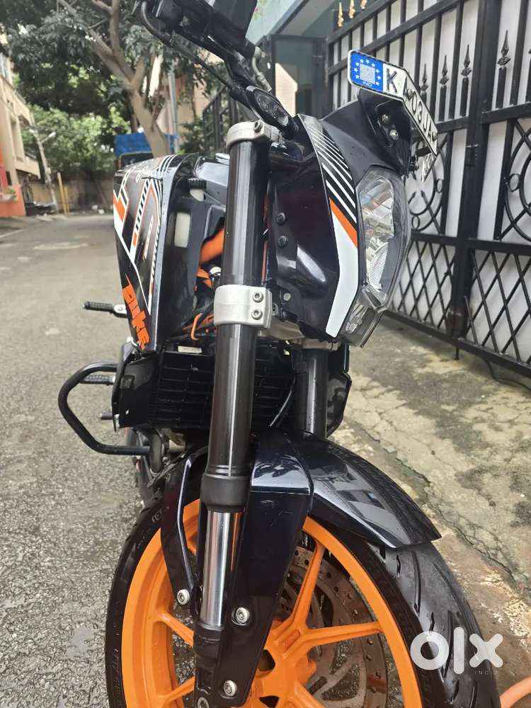 KTM DUKE 390 2015