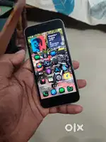 I phone se 2 64 gb battery changed small crack on back side full box